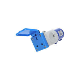 Adaptateur fiche CEE vers prise UK