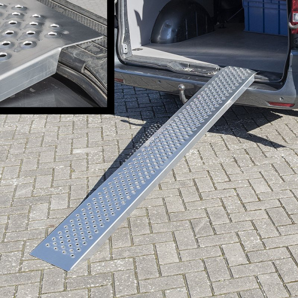 Rampe de chargement aluminium 183x25cm 500kg par pièce